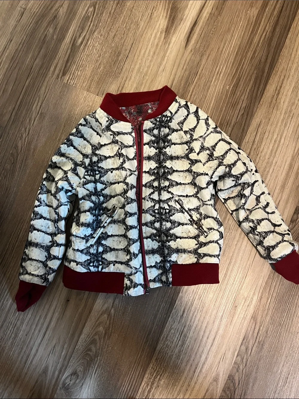 Agatha Cub Red kid’s Floral-Print jogger set size 4-5 reversible jacket